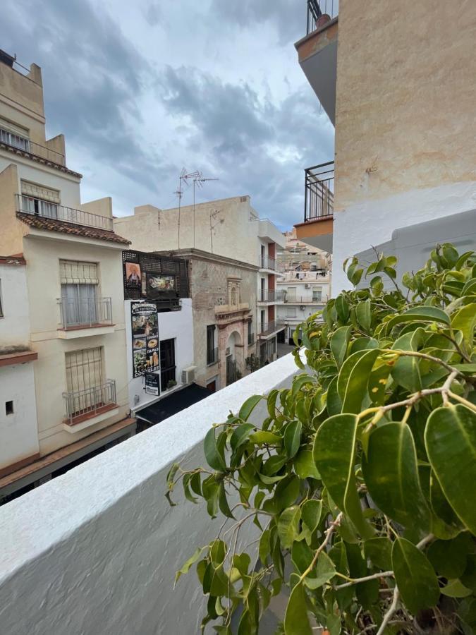 Carmela Apartment. Almuñécar Extérieur photo